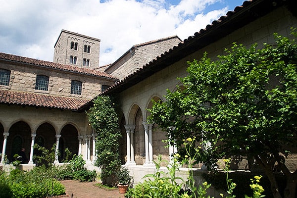 The_Cloisters1