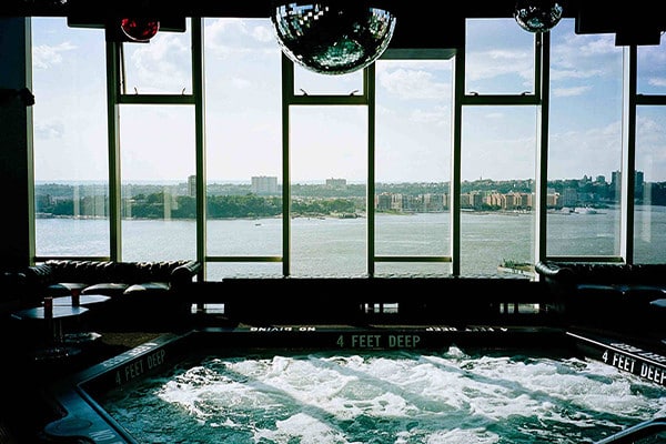 Le Bain/Photo by Neil Aline