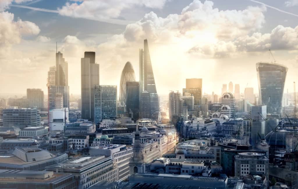 UK Aims to be Leading Financial Centre in Five Years