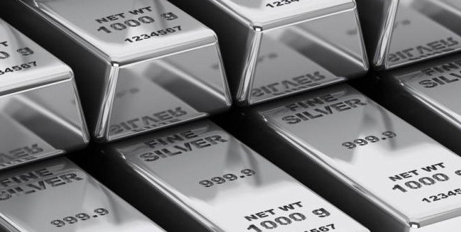CME to Offer 100-Ounce Silver Futures