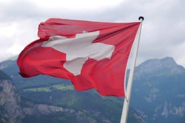 Swiss Government Cuts Credit Suisse Bonuses